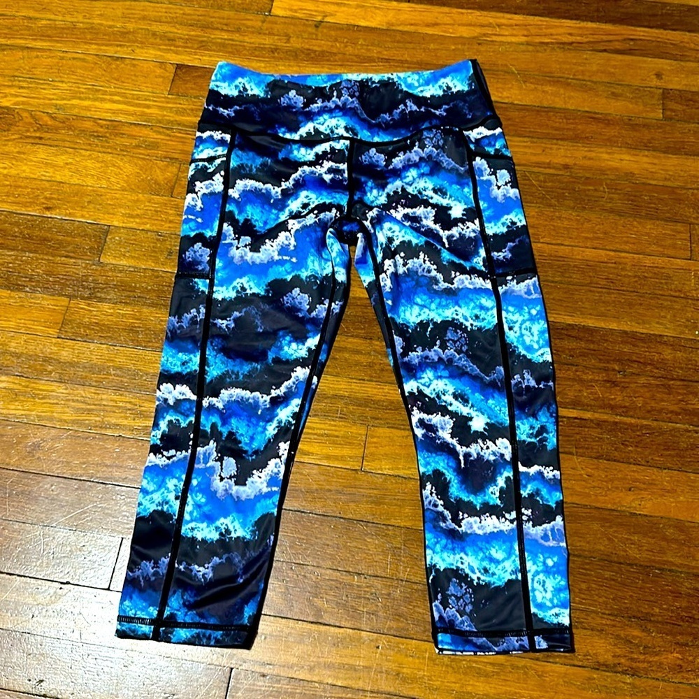 Constantly Varied Gear CVG “Storm” Capris, Medium